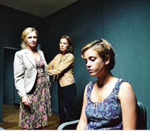 Spurlos - Ein Baby verschwindet (2003)