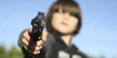 Kind mit Gewehr filme